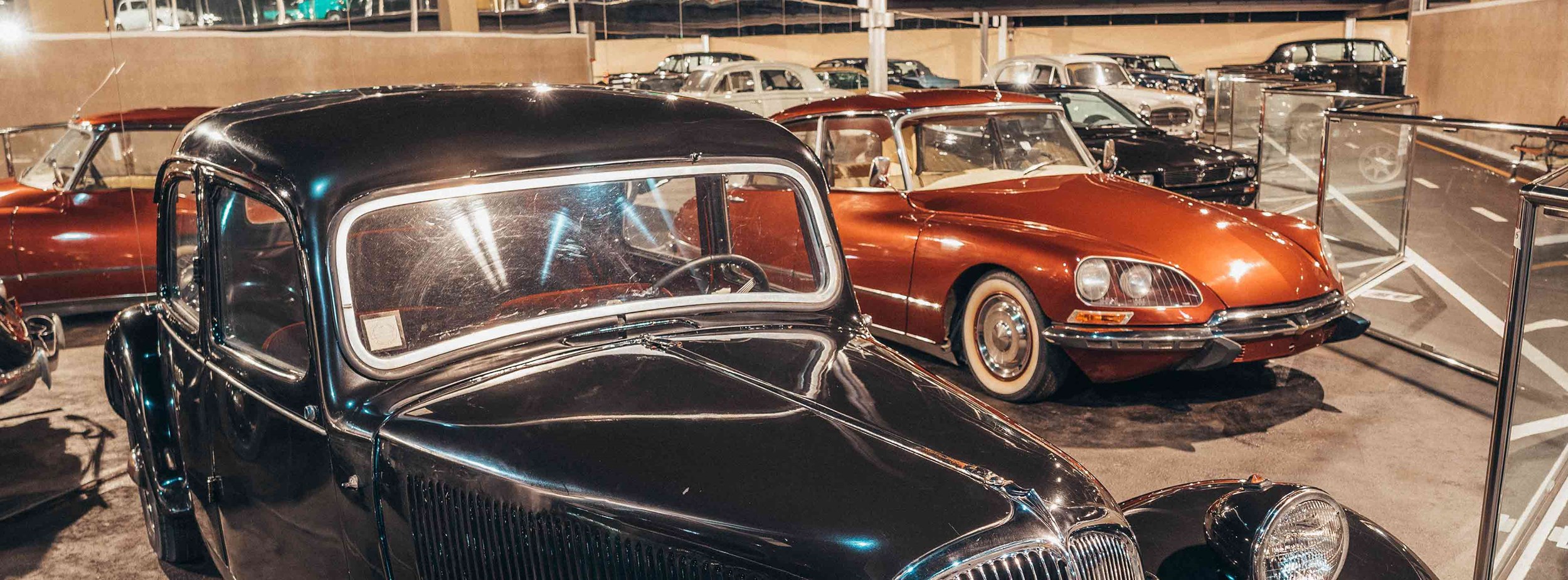 Al Ain Classic Car Museum