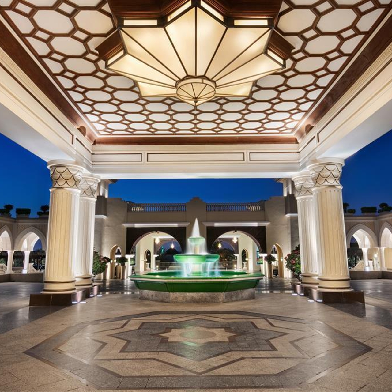 Shangri-La Qaryat Al Beri, Abu Dhabi