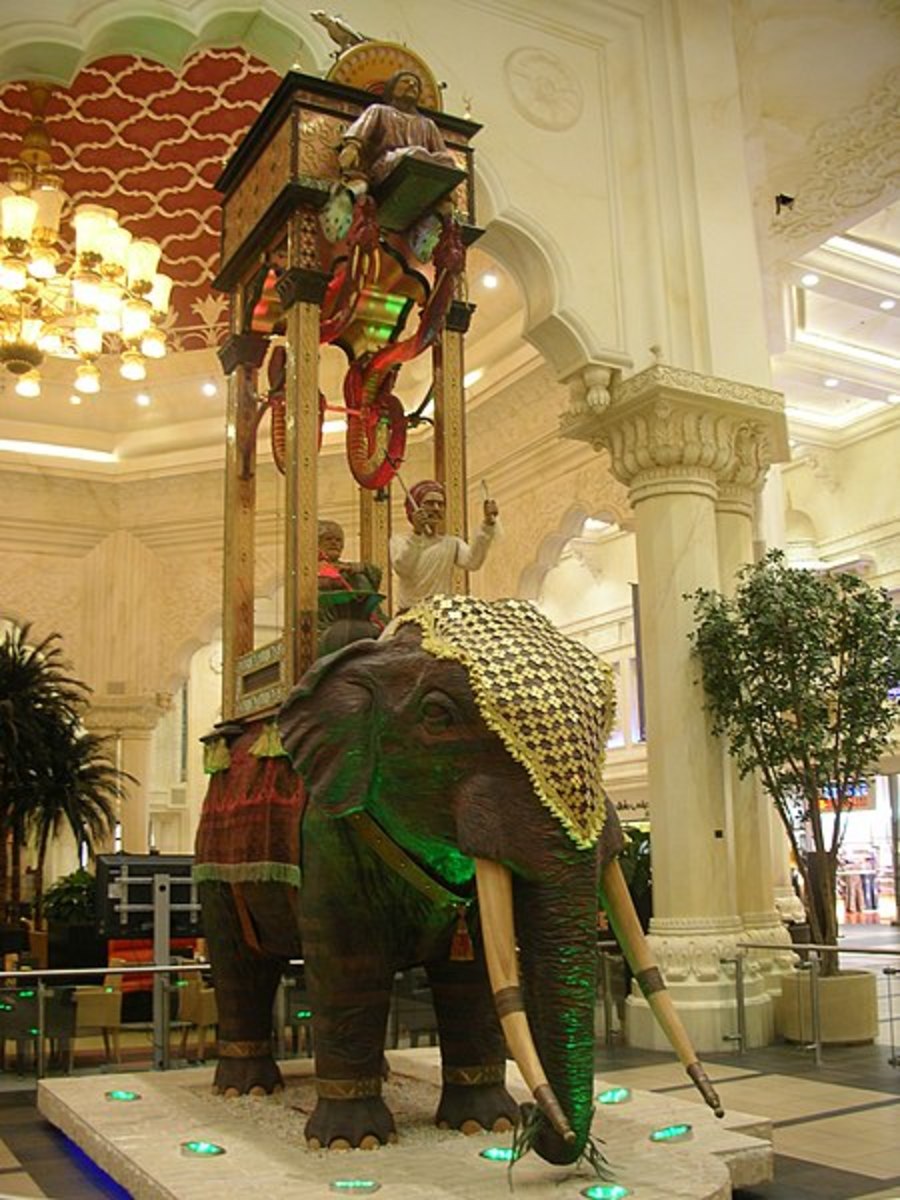 Elephant clock